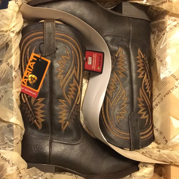 Brand new Ariat boots never worn